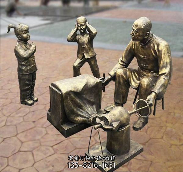 公園草坪玻璃鋼玻仿銅人物雕塑擺件 （1）