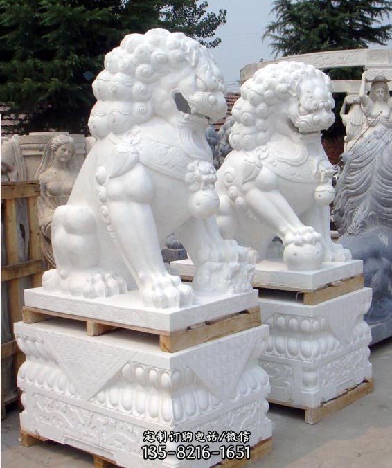 一對看門鎮(zhèn)宅仿古漢白玉石獅子雕塑（2）