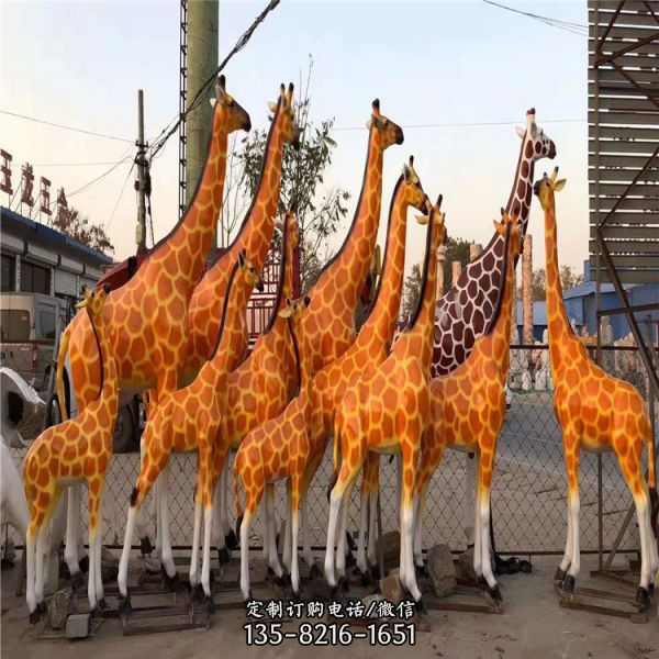 動物園玻璃鋼彩繪仿真動物長頸鹿雕塑（2）