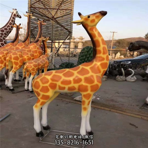 動物園玻璃鋼彩繪仿真動物長頸鹿雕塑（3）