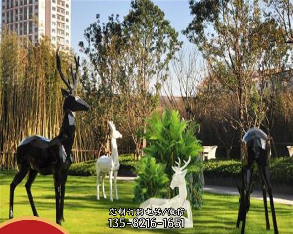  彩色卡通動物玻璃鋼商業廣場擺件定制（2）
