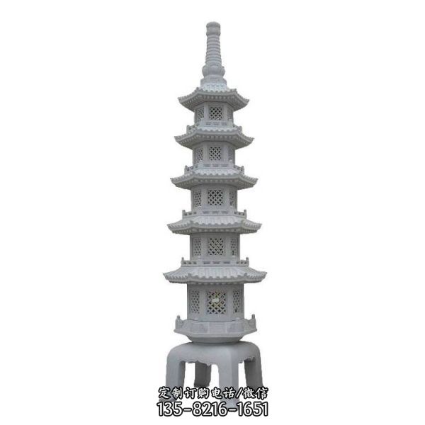 寺院戶外擺放青石雕刻仿古佛塔雕塑（1）