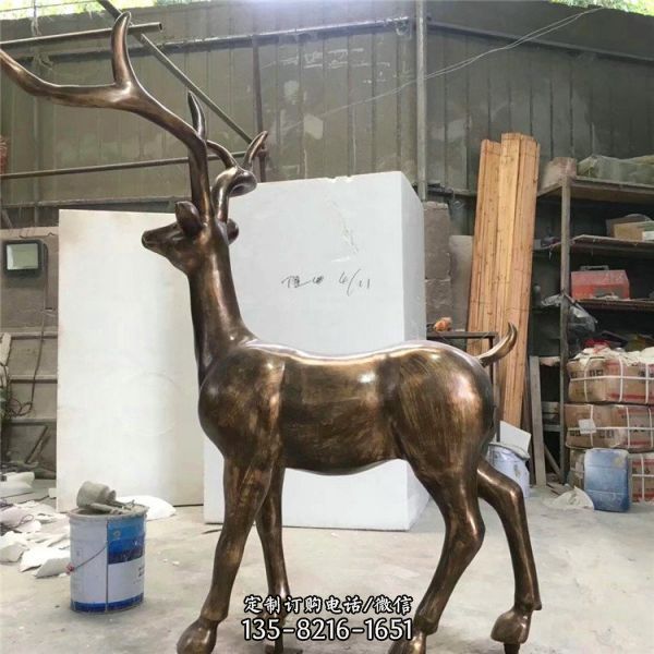 商場景區戶外草坪擺放玻璃鋼卡通動物工藝品雕塑（6）