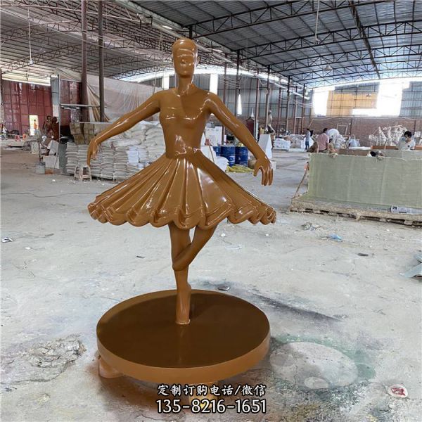 景區擺放玻璃鋼抽象舞蹈女孩雕像