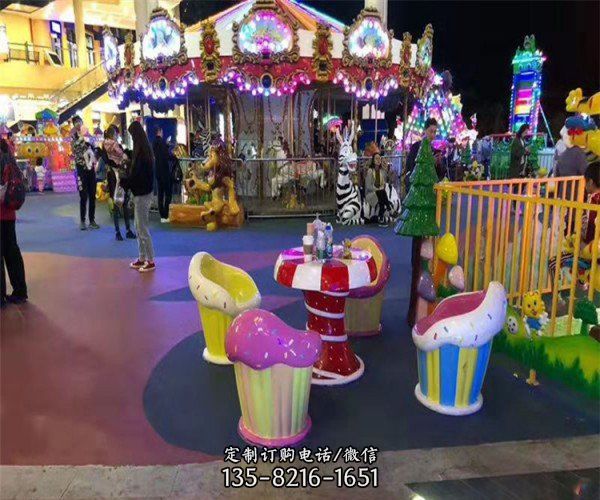 玻璃鋼人物雕塑 玻璃鋼卡通動物坐凳雕塑（5）