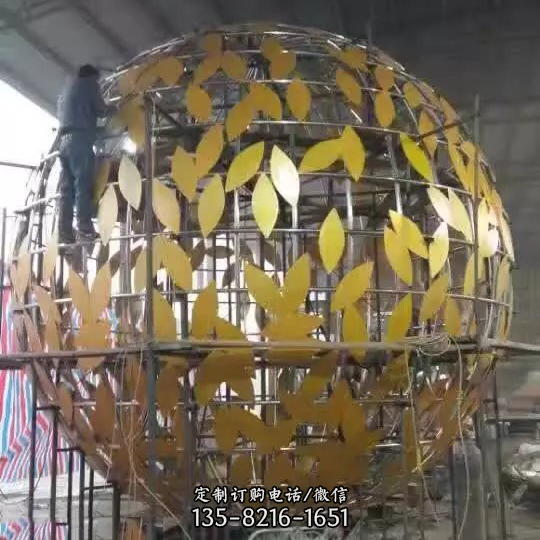 大型不銹鋼鏤空創意廣場酒店戶外景觀雕塑（2）