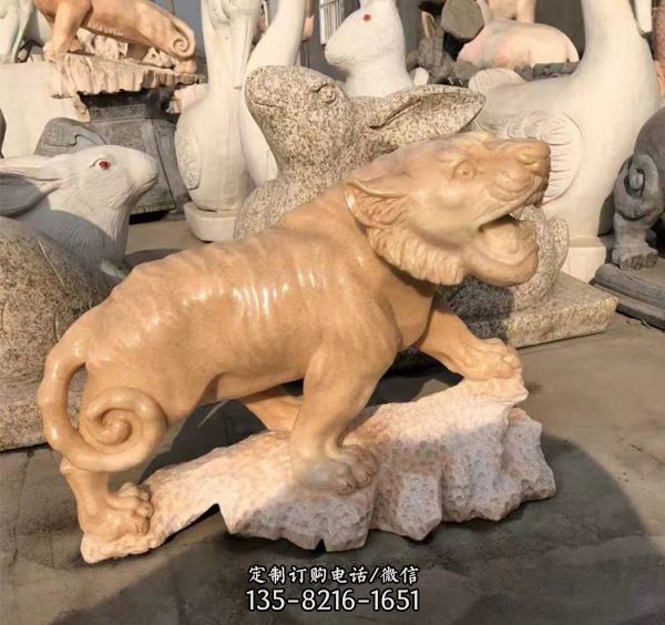 石雕下山猛虎 晚霞紅老虎動物雕塑（1）