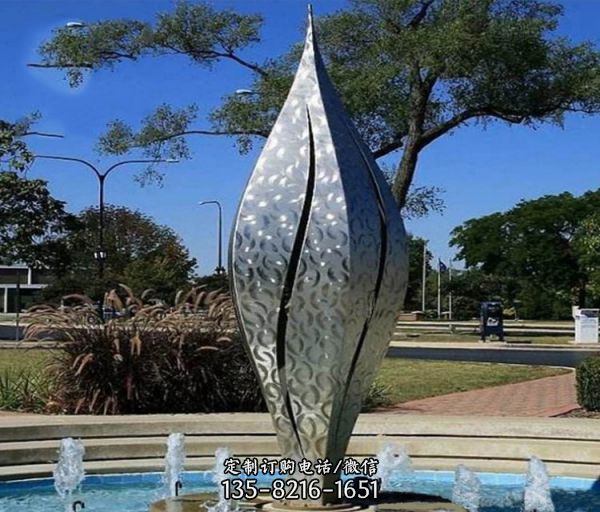 不銹鋼抽象鏤空城市標志景觀雕塑（3）