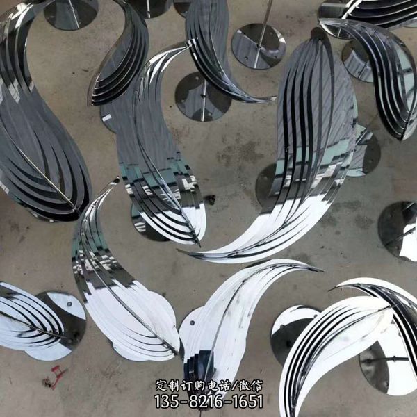 不銹鋼鏡面魚群雕塑小區(qū)售樓部水景擺件（2）