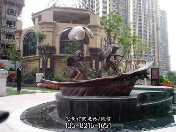 卡通動(dòng)物玻璃鋼小區(qū)抽象景觀雕塑（3）