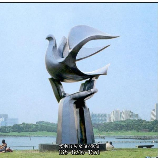校園景觀抽象鏡面創意擺件不銹鋼鴿子雕塑（1）