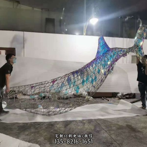 玻璃鋼海豚造型廣場公園不銹鋼鏡面鏤空雕塑（4）