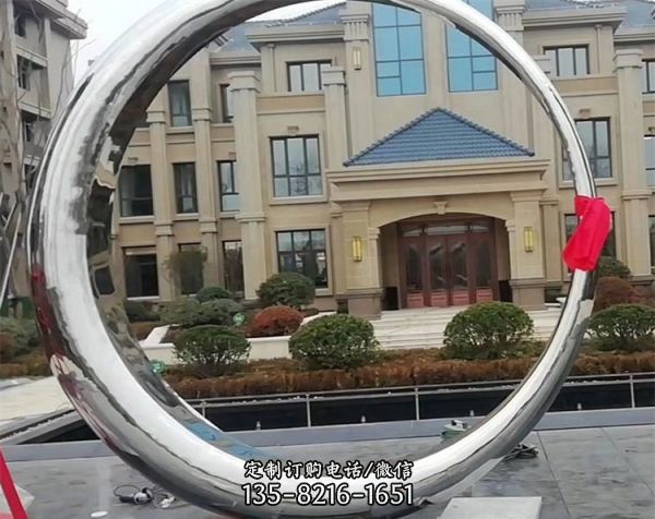 商場不銹鋼抽象圓環標志型建筑雕塑（4）