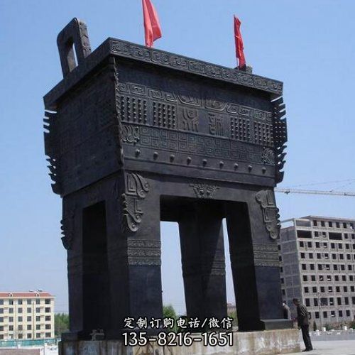 城市廣場擺放仿古青銅鼎雕塑（4）