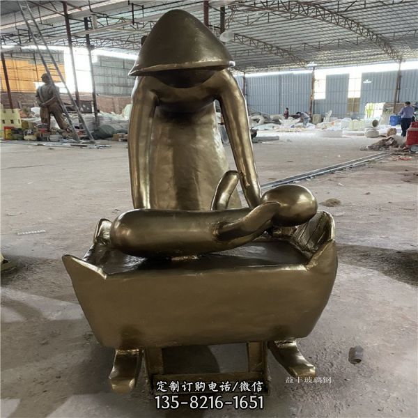  園林玻璃鋼仿銅抽象母子主題藝術(shù)小品雕塑（4）
