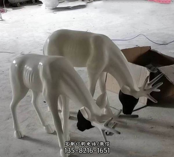 公園綠地擺放玻璃鋼卡通動物人物雕塑（4）
