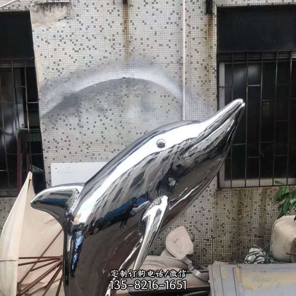 不銹鋼鏡面跳躍的海豚城市廣場雕塑（1）