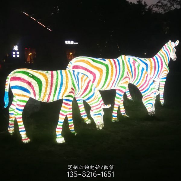 公園亮化玻璃鋼卡通發(fā)光公仔主題動物雕塑 （3）