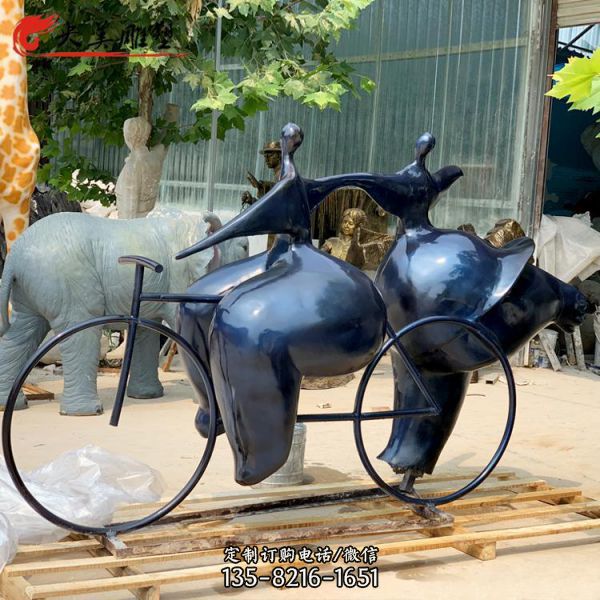 玻璃鋼抽象騎車大胖人雕塑戶外公園景觀商場(chǎng)美陳裝飾擺件定制（1）