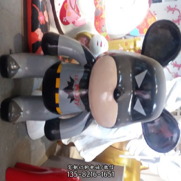 玻璃鋼雕塑商場(chǎng)卡通暴力熊雕像景觀擺件（3）