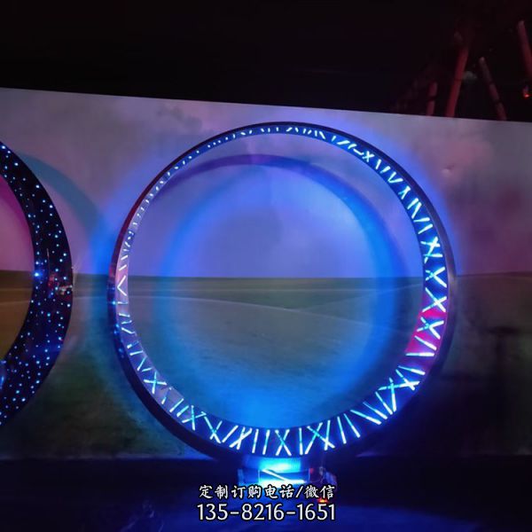 景區(qū)擺件發(fā)光照明不銹鋼鏤空?qǐng)A環(huán)雕塑（2）