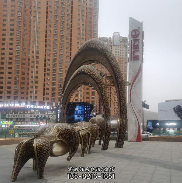 大型不銹鋼廣場精神堡壘文化街景觀雕塑（1）