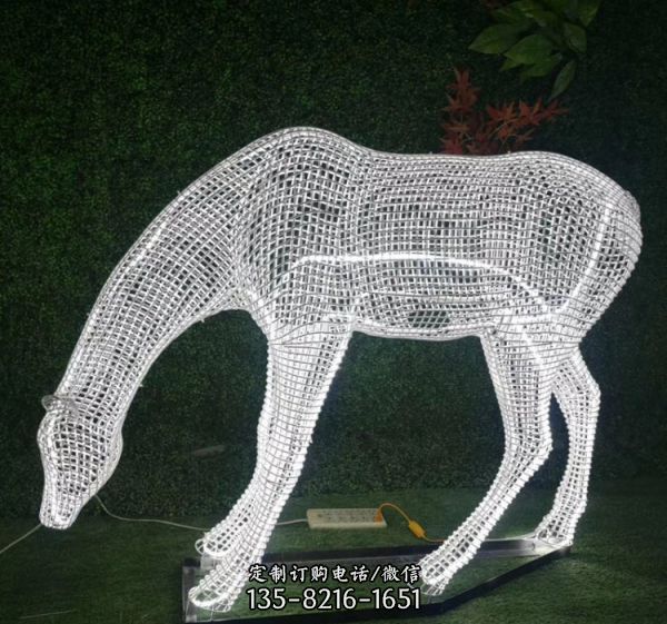 公園草坪動(dòng)物擺件鏤空小鹿不銹鋼雕塑（4）