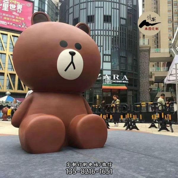 商業街游樂場擺放玻璃鋼卡通小熊雕塑