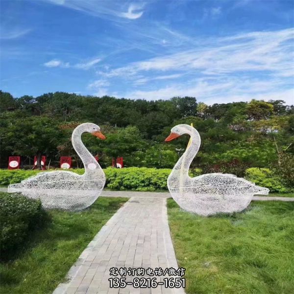 廣場不銹鋼鏤空天鵝動物雕塑 （2）