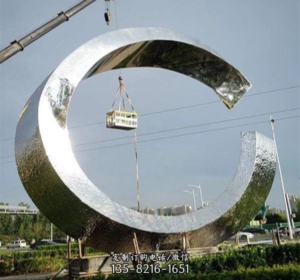 廣場擺放不銹鋼c型圓環城市標志雕塑 （3）