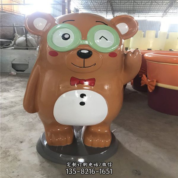 校園玻璃鋼卡通公仔雕塑 （1）