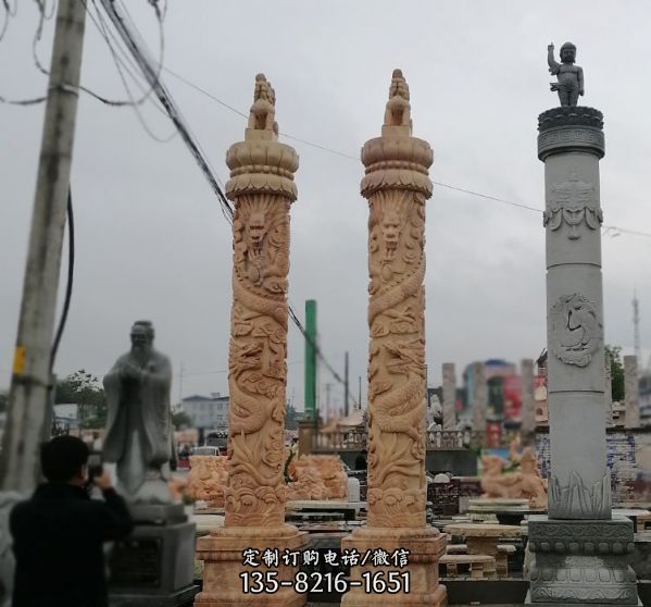 廣場裝飾擺放漢白玉龍柱雕塑（4）