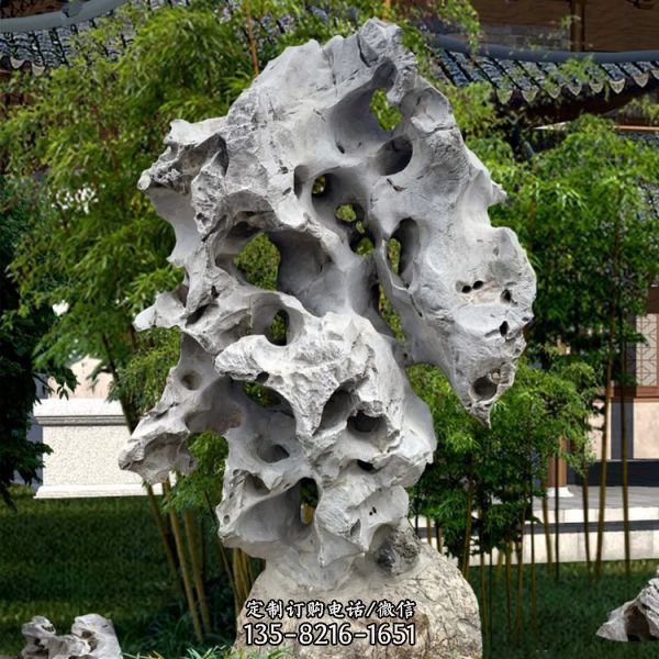 天然太湖石園林景觀假山塘水景石雕塑（1）