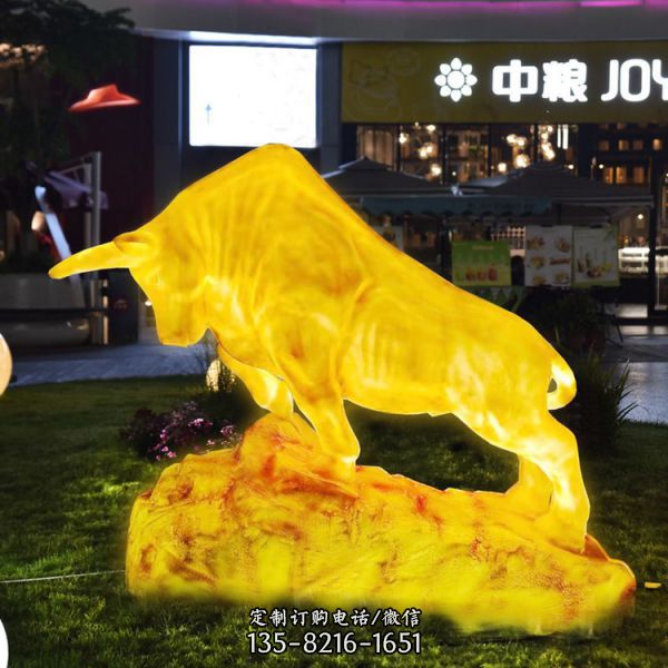 景區公園裝飾玻璃鋼亮化照明拓荒牛擺件（4）