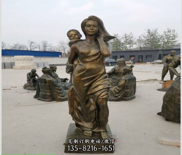 廣場景觀玻璃鋼仿銅童趣人物雕塑（4）