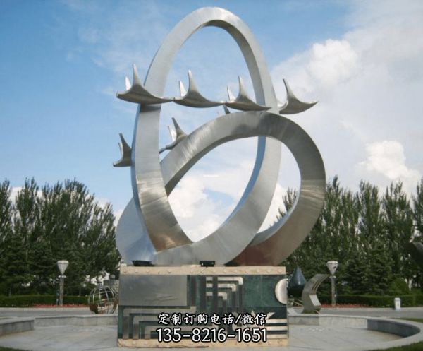 景區廣場擺放不銹鋼主題精神堡壘標志雕塑（5）