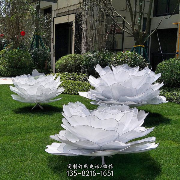 戶(hù)外景觀裝飾擺件不銹鋼鏤空網(wǎng)格雕塑（1）