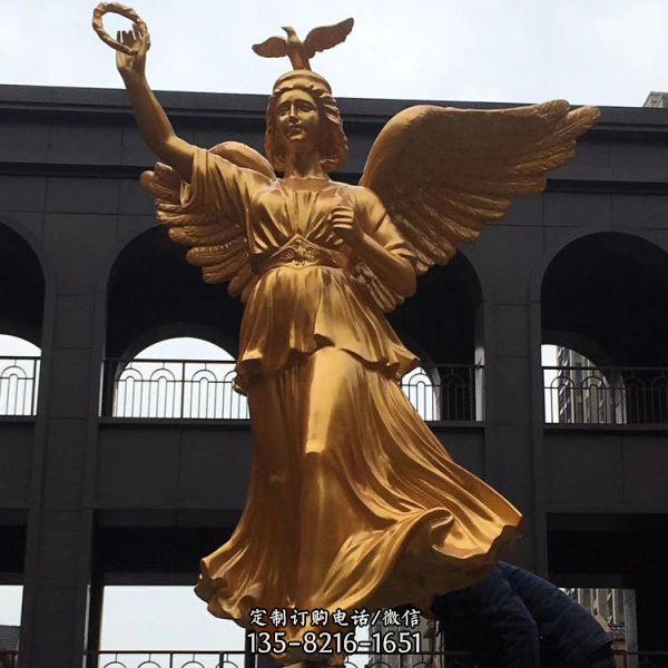 地產(chǎn)樓盤景區(qū)擺放玻璃鋼漆金歐式展翅天使人物雕塑（2）