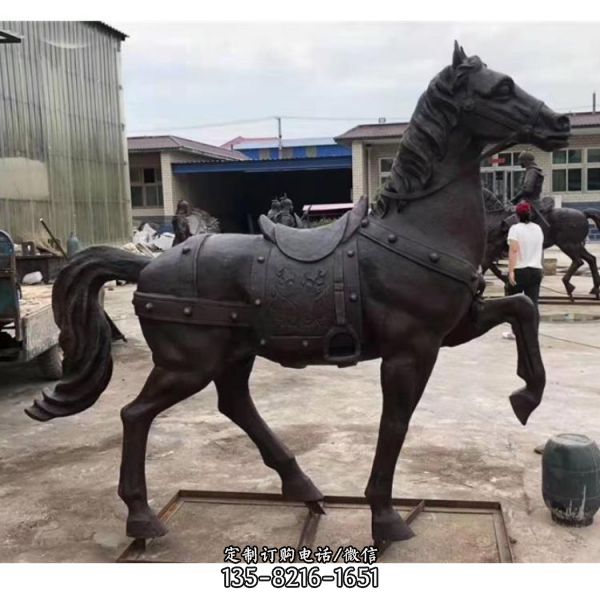 廣場擺放大型鑄銅駿馬動物雕塑景觀擺件（1）