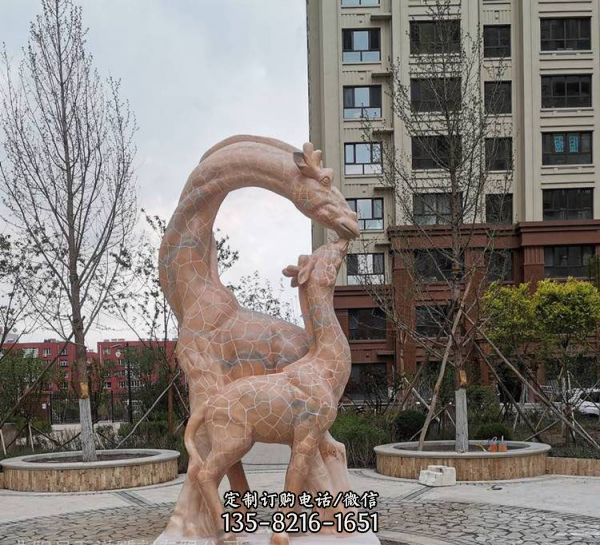 石雕長頸鹿母子扭頭鹿組合動物擺件公園景觀裝飾雕塑（1）