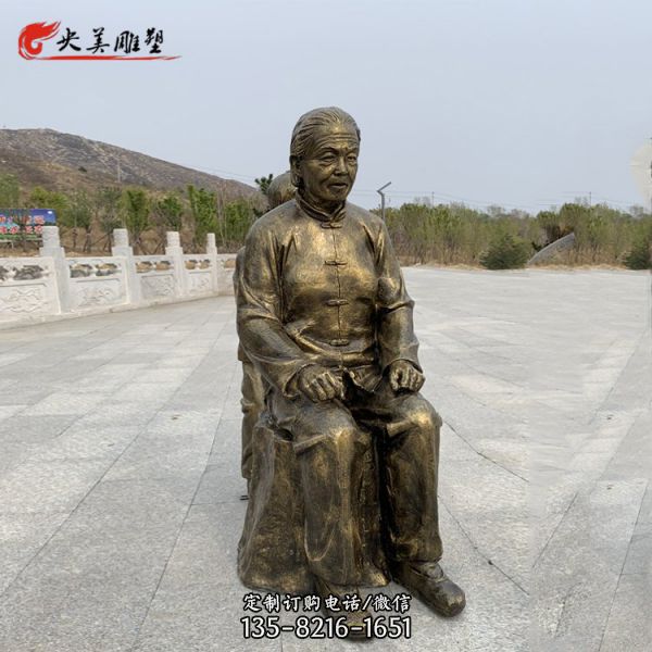 銅雕坐著的老人景觀擺件