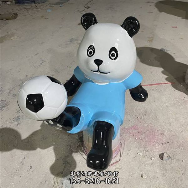 踢足球旅游景區(qū)卡通公仔雕塑 （3）