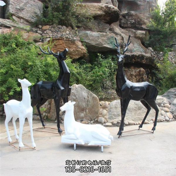 廣場公園玻璃鋼仿真動物梅花鹿雕塑（4）