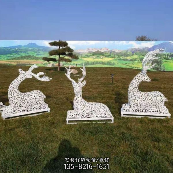 草坪擺件抽象不銹鋼鏤空梅花鹿雕塑（5）