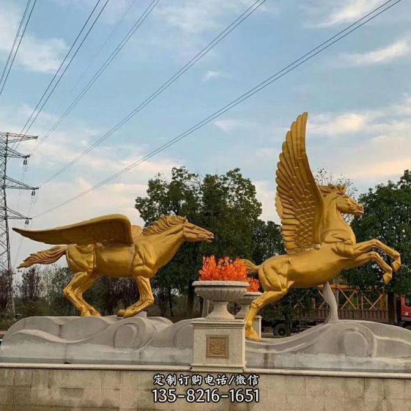 小區(qū)廣場(chǎng)擺放騎馬人物鑄銅雕塑（4）