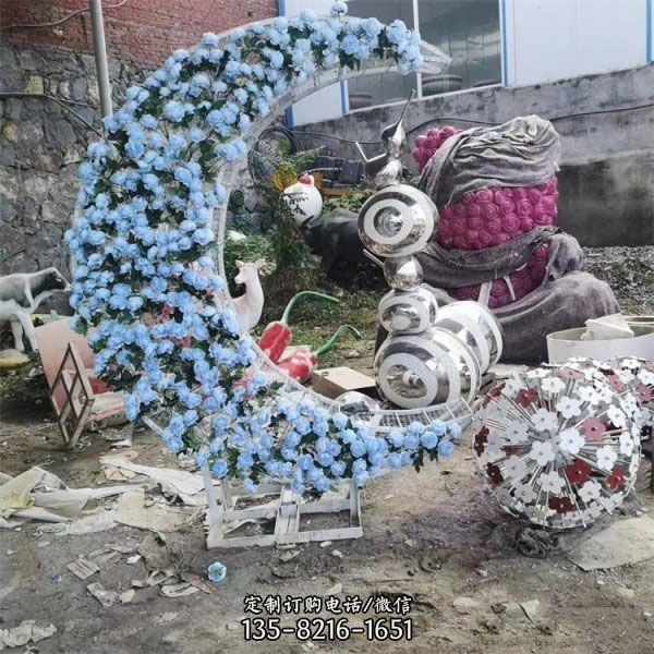 園林不銹鋼月亮多款精神堡壘標(biāo)志雕塑小品（1）