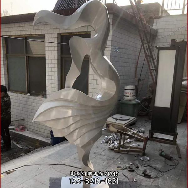 小區廣場擺放不銹鋼多款藝術造型景觀雕塑 （4）