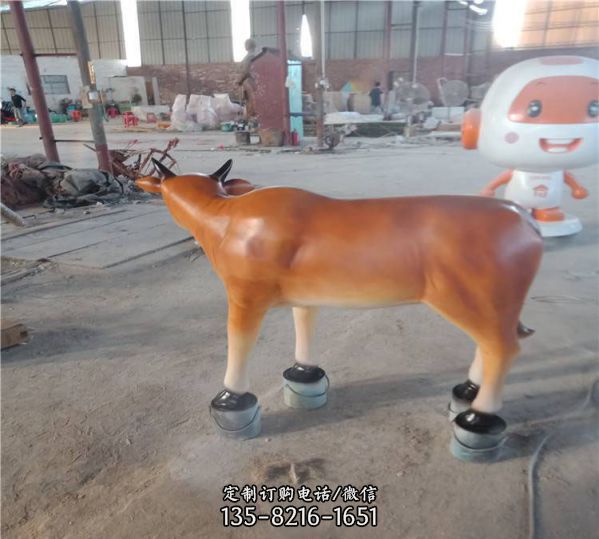 仿真黃牛玻璃鋼動物雕塑（3）