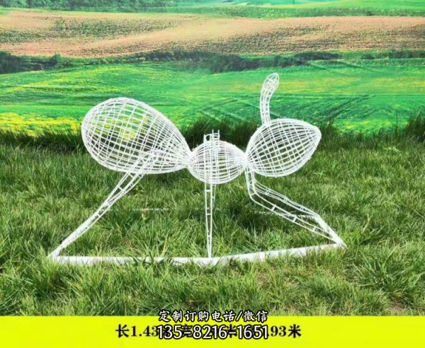 草坪昆蟲景觀不銹鋼鏤空螞蟻雕塑（6）