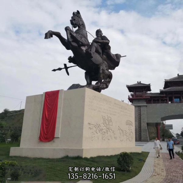 廣場大型擺件玻璃鋼仿銅古代騎馬將軍人物雕塑（2）